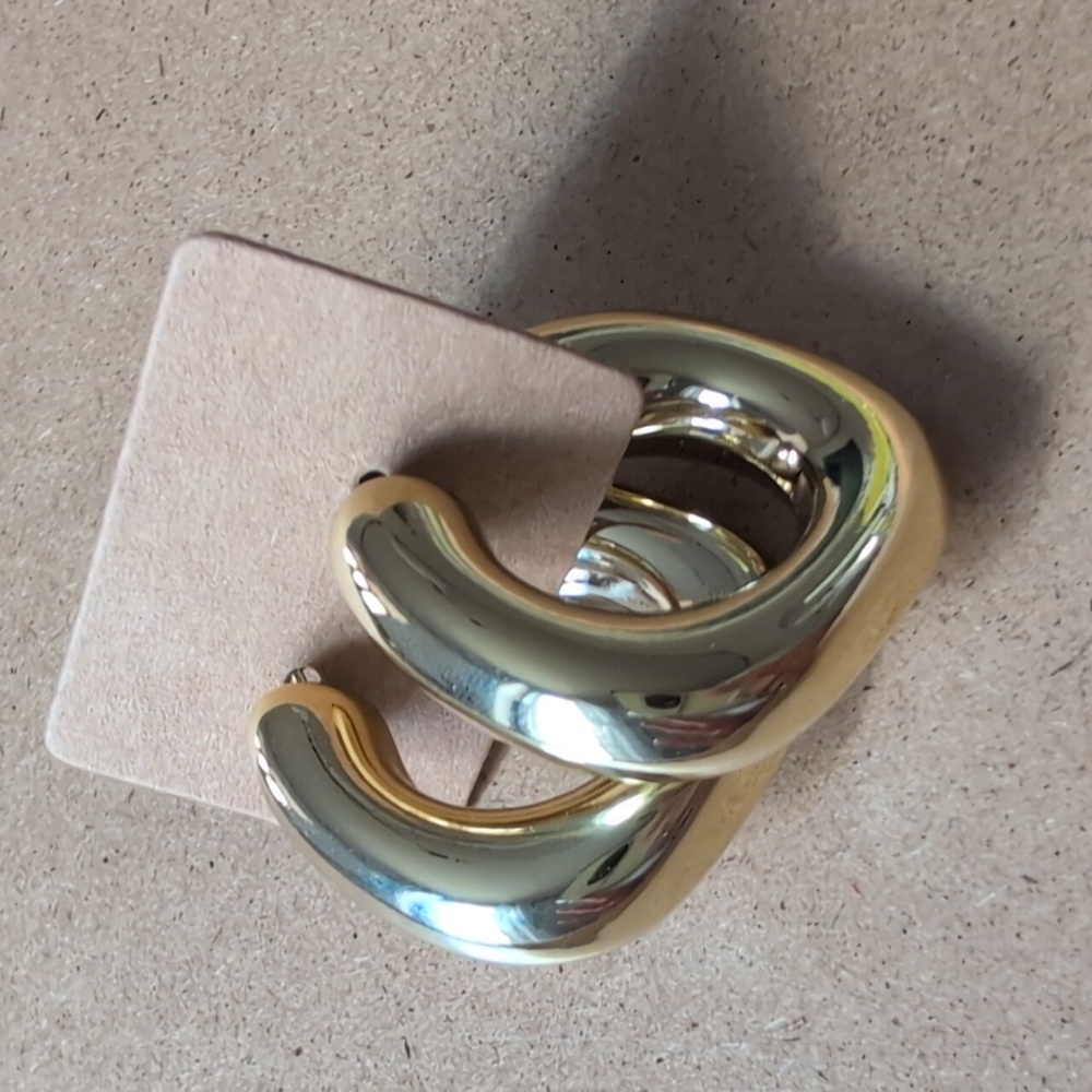 Chunky Gold Hoop Earrings